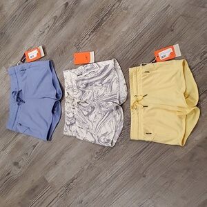 3 Pairs od Freely Activewear Girls Kate Shorts Size Medium 7/8